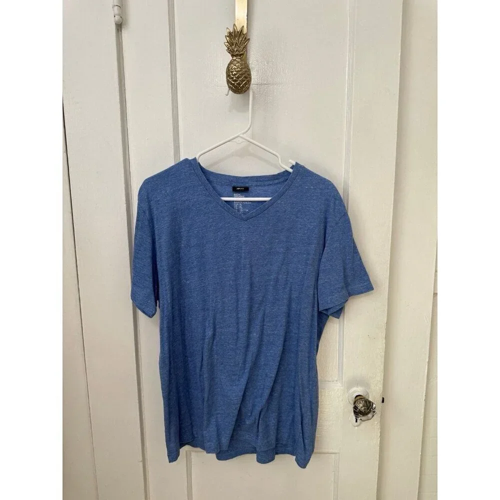 H&M Men’s size X-large basic blue t-shirt